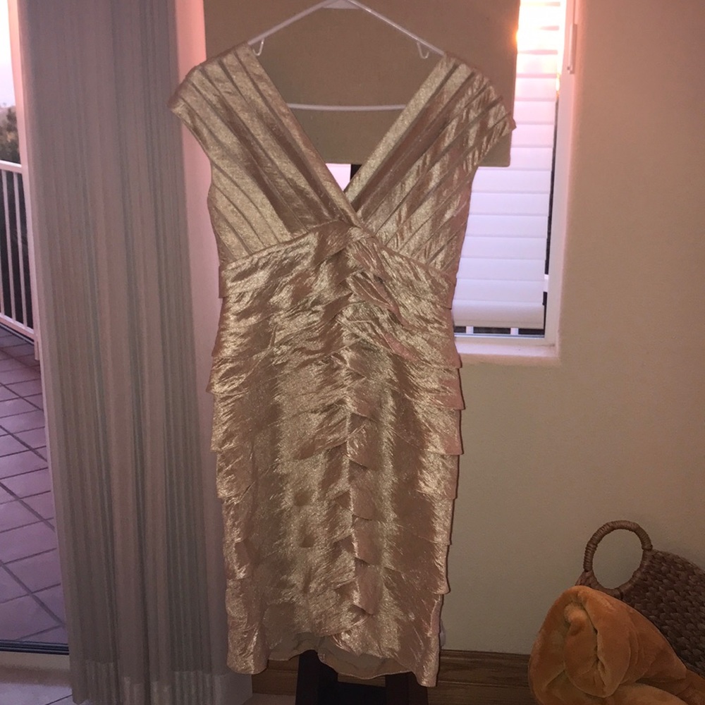 ADRIANNA PAPELL dress